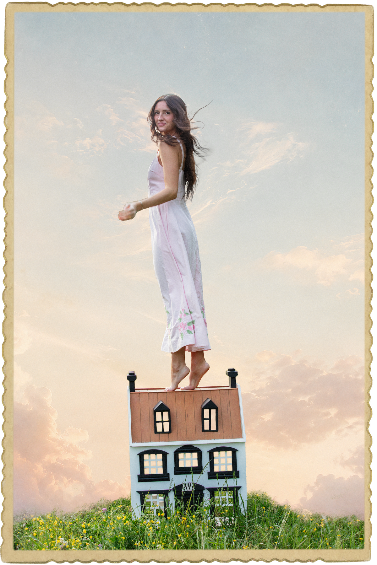 Ava Liv Dollhouse Heavy Tee